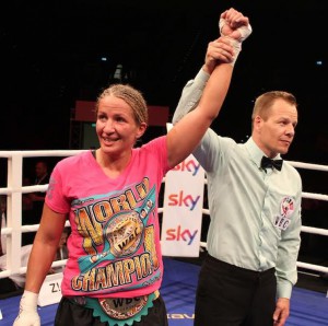 Nikki Adler verteidigt WBC-WM-Titel