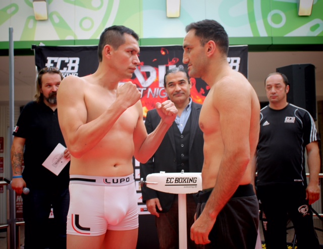 Karo Murat vs. Estephan Hillmann Tababary / Foto: EC Boxing