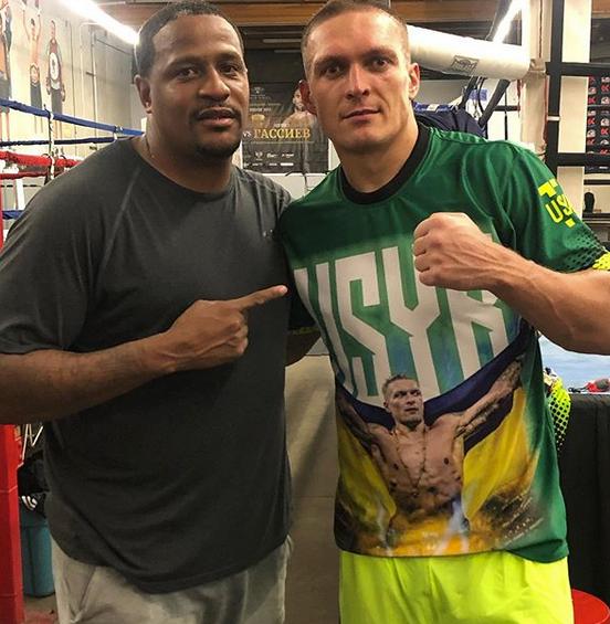 Rydell Booker und Oleksandr Usyk